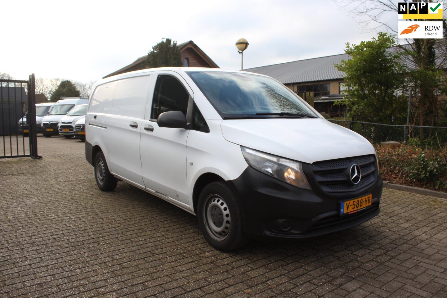 Mercedes-Benz Vito - LANGE UITV DEURTJES AIRCO 114 CDI Lang - AutoWereld.nl