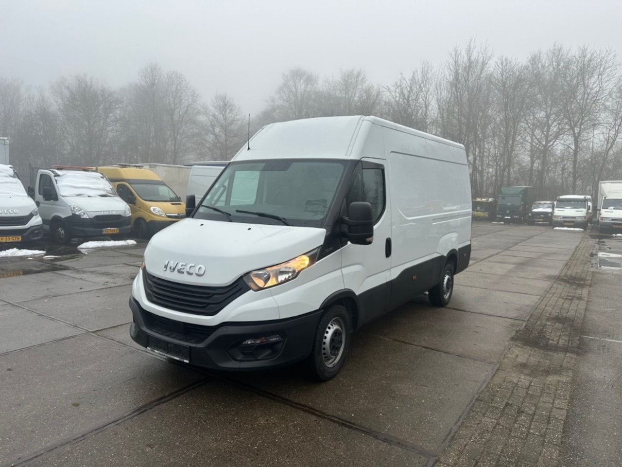 Iveco Daily - 35S14V L3H2 - AutoWereld.nl