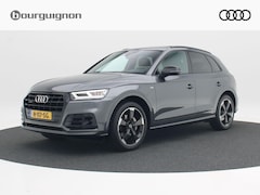 Audi Q5 - 50 TFSi e 300 Pk quattro S-Line | Full LED | Panoramadak | Trekhaak | Zwart Optiek | Memor