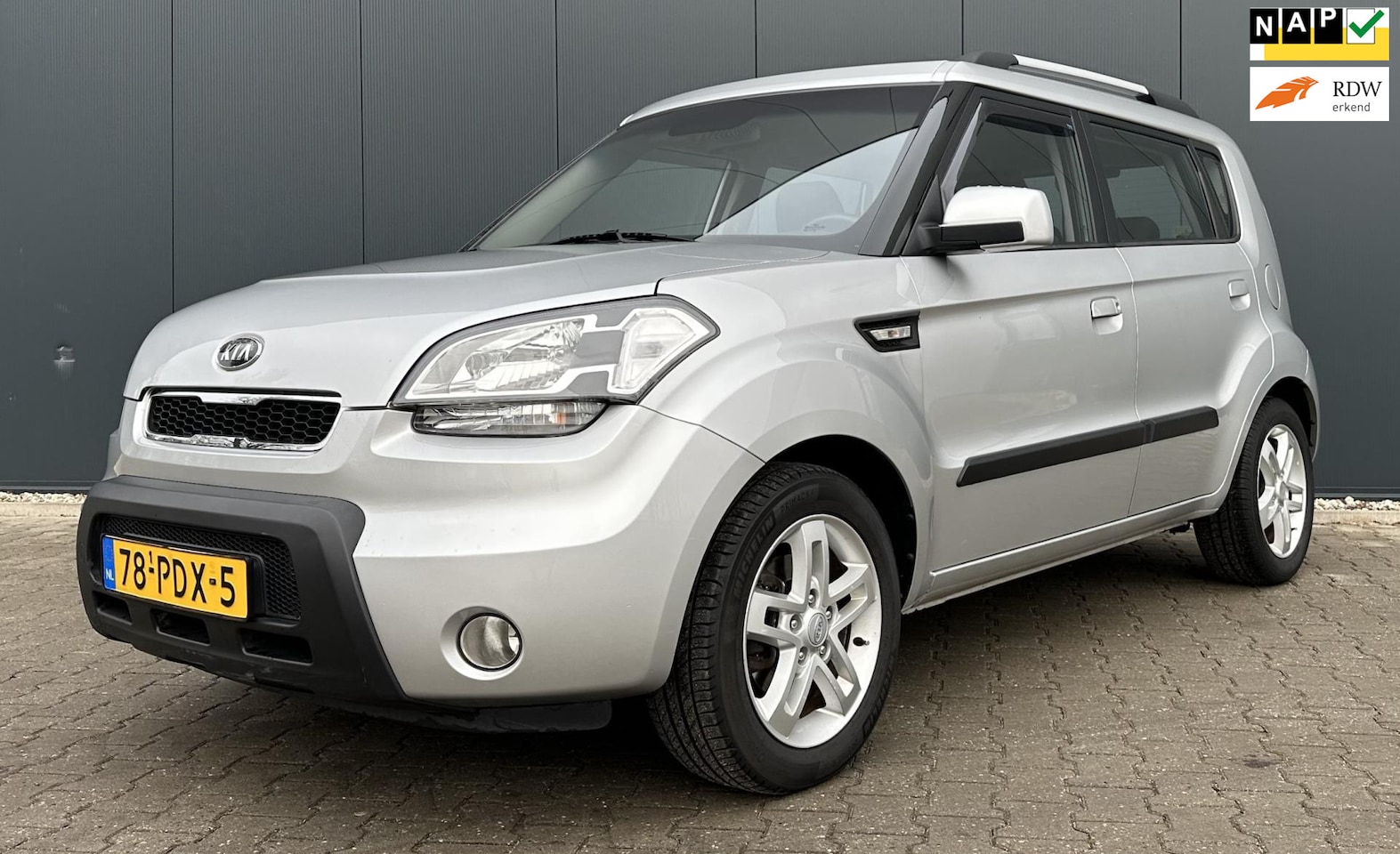 Kia Soul - 1.6 X-tra Airco Navi Trekhaak 152.000 Km NAP NIEUW APK - AutoWereld.nl