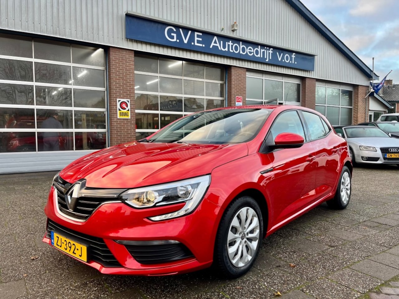 Renault Mégane - 1.3 TCe Life 1.3 TCE LIFE - AutoWereld.nl