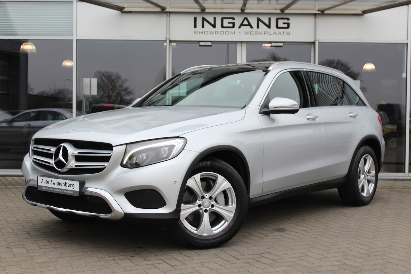 Mercedes-Benz GLC-klasse - 250 4MATIC Prestige | Camera | trekhaak | Pano | - AutoWereld.nl