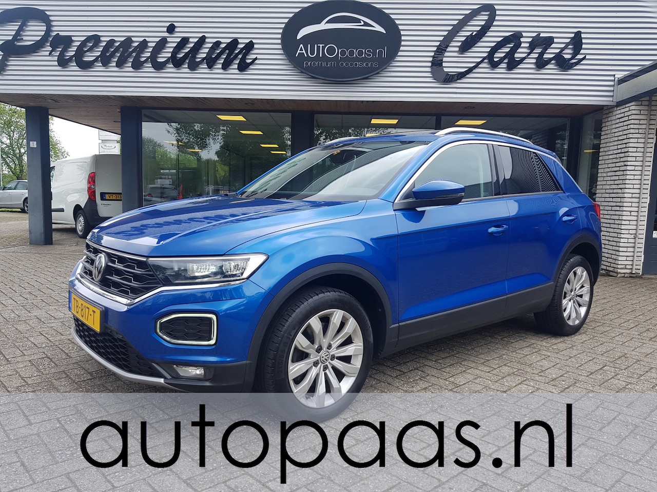 Volkswagen T-Roc - 1.0 TSI 1.0 TSI 116PK,Style,ecc,adaptive cruise,pano,elektr klep,LED, nieuwstaat - AutoWereld.nl