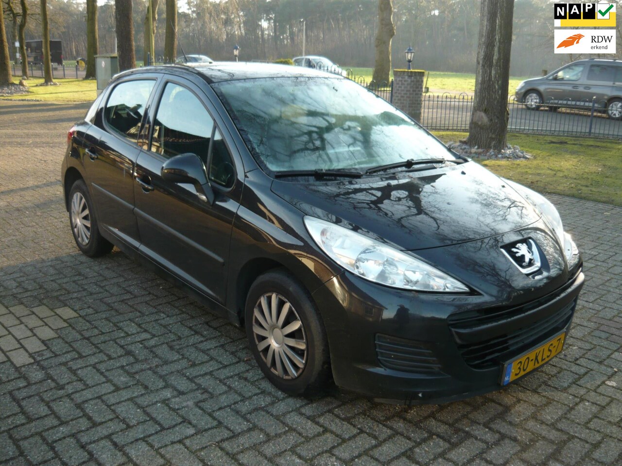 Peugeot 207 - 1.4 VTi X-Line 1.4 VTi X-line - AutoWereld.nl