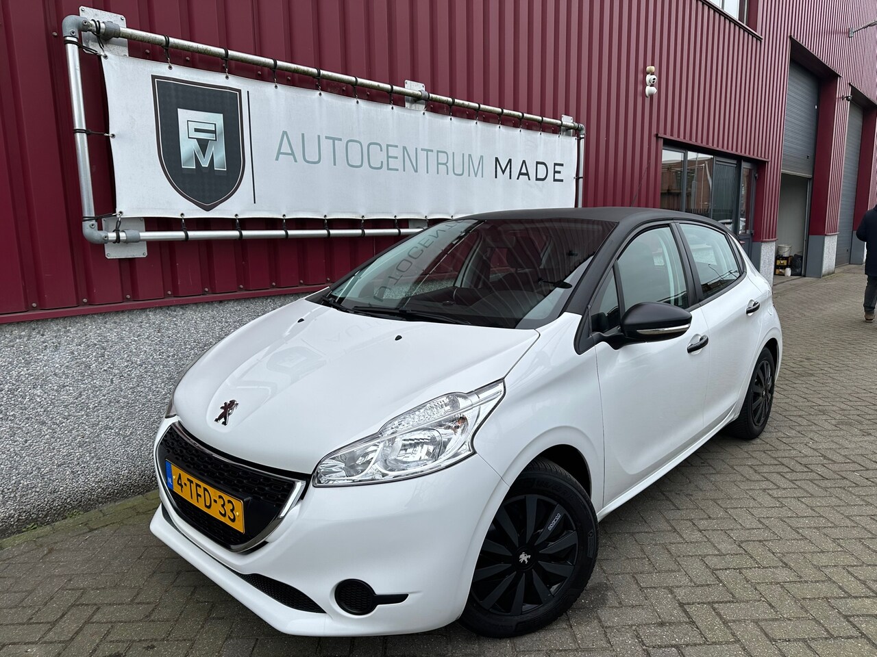 Peugeot 208 - 1.0 VTi Access // 86 DKM NAP // Navi // Airco - AutoWereld.nl