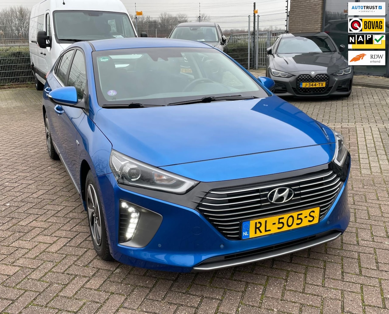 Hyundai IONIQ - 1.6 GDi Comfort 1.6 GDi Comfort, AUTOMAAT, 141PK, 1E EIG, NAP, VOLLEDIGE OH BESCHIKBAAR! - AutoWereld.nl