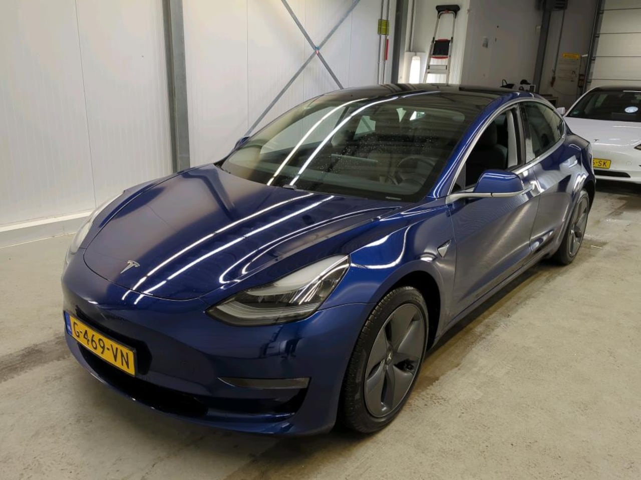 Tesla Model 3 - Long-Range AWD 351pk 75 kWh [ AUTOPILOT+620KM WLTP+PREMIUM AUDIO ] - AutoWereld.nl