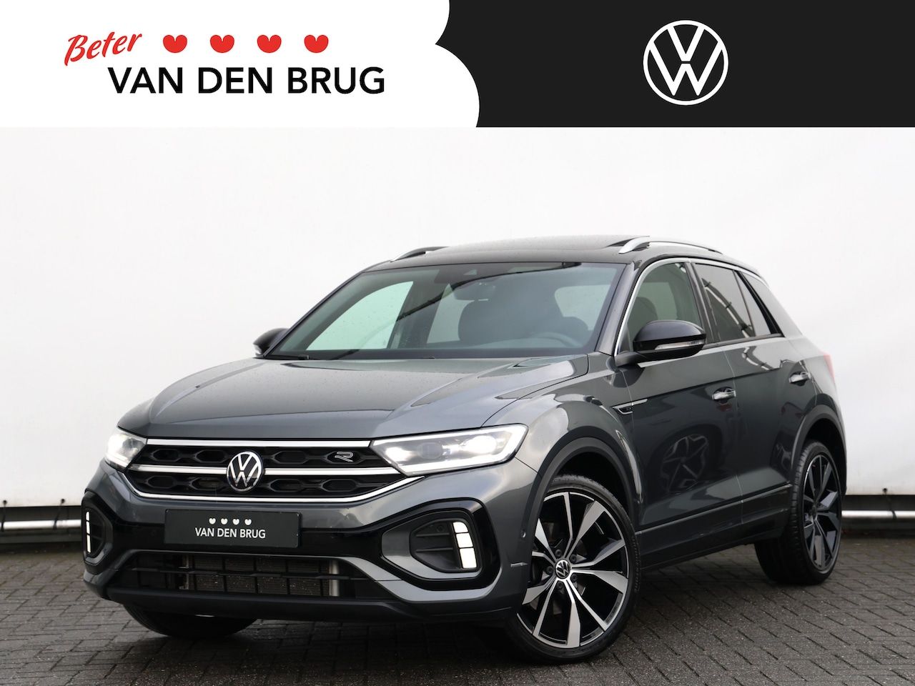 Volkswagen T-Roc - 1.5 TSI R-Line Edition 150PK DSG I Led I Panoramadak I Navigatie I Camera I Digitaal dashb - AutoWereld.nl