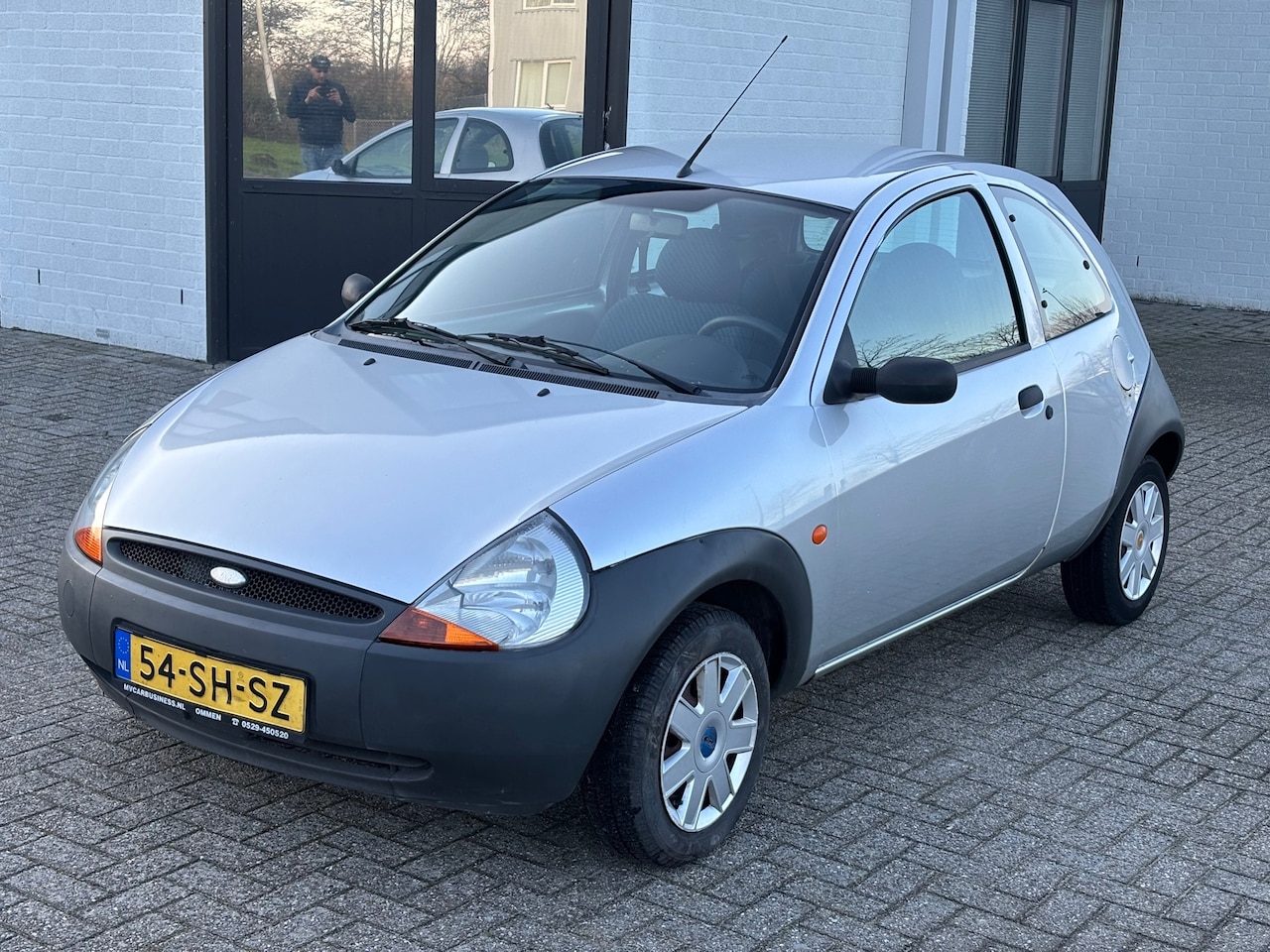 Ford Ka - 1.3 Champion Airco! Nw APK! 119DKM! NAP! 2006! - AutoWereld.nl