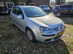 Volkswagen Golf - 1.4 Trendline