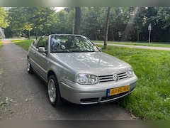 Volkswagen Golf Cabriolet - 1.8 Trendline