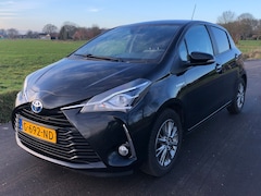 Toyota Yaris - 1.5 Hybrid Dynamic | 1e Eigenaar | Dealer onderhouden | Camera | Navi