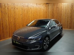 Volkswagen Passat - 1.4 TSI GTE SEDAN CONNECTED SERIES AUTOMAAT