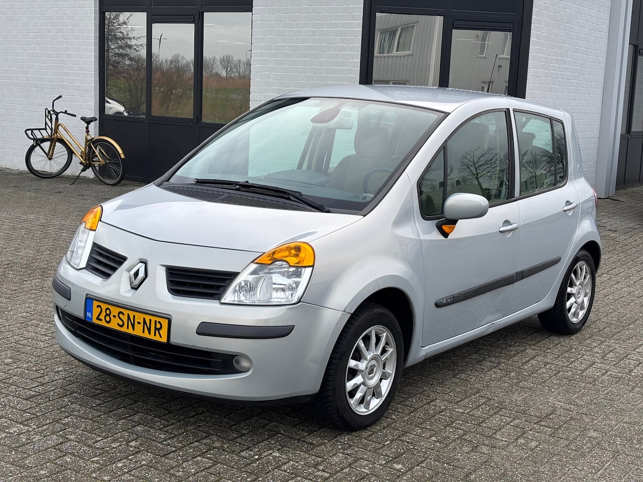 Renault Modus - 1.4-16V Privilège Airco! 177DKM! NAP! 2006! - AutoWereld.nl