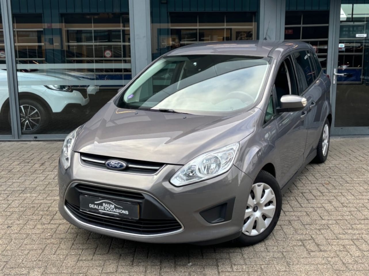 Ford Grand C-Max - 1.0 AMBIENTE 7PERSOONS  AIRCO NAVI - AutoWereld.nl