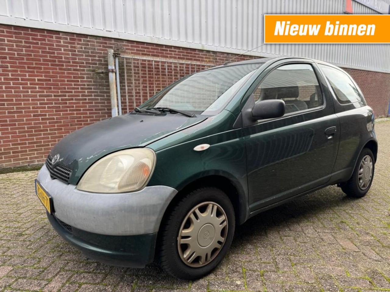 Toyota Yaris - 1.0-16V VVT-i Terra 3DRS HB EXPORT PRICE - AutoWereld.nl