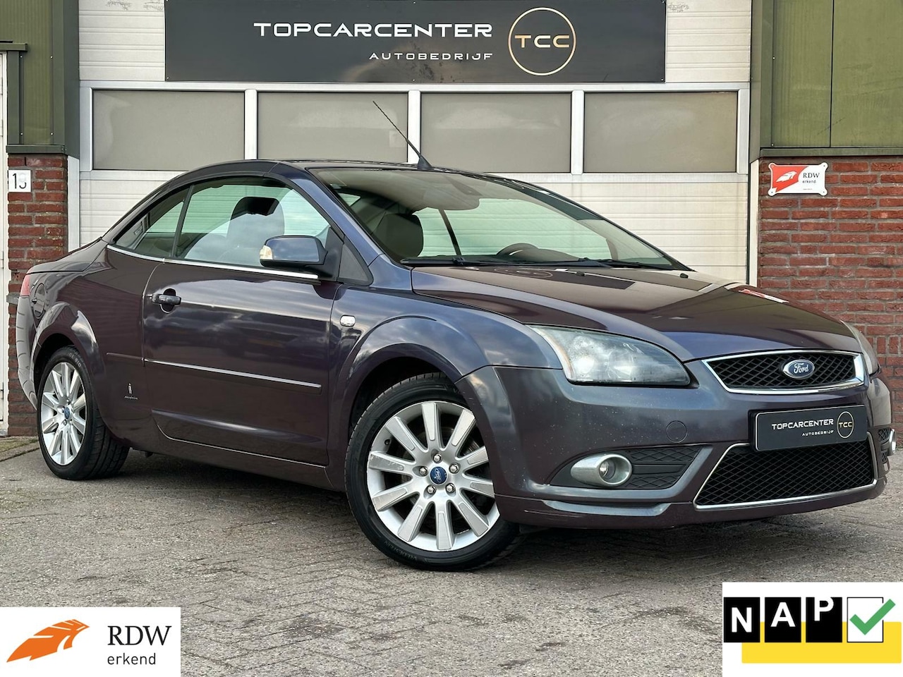 Ford Focus Coupé-Cabriolet - 2.0 Titanium/LEER/STOELV/APK/NAP - AutoWereld.nl