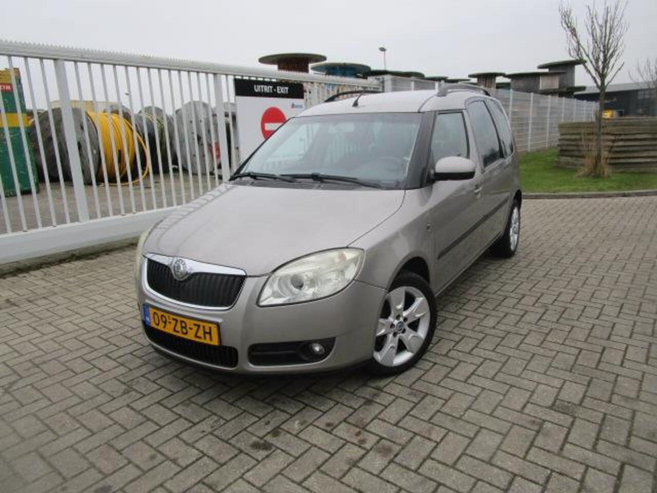 Skoda Roomster - 1.4-16V Style 1.4-16V Style - AutoWereld.nl