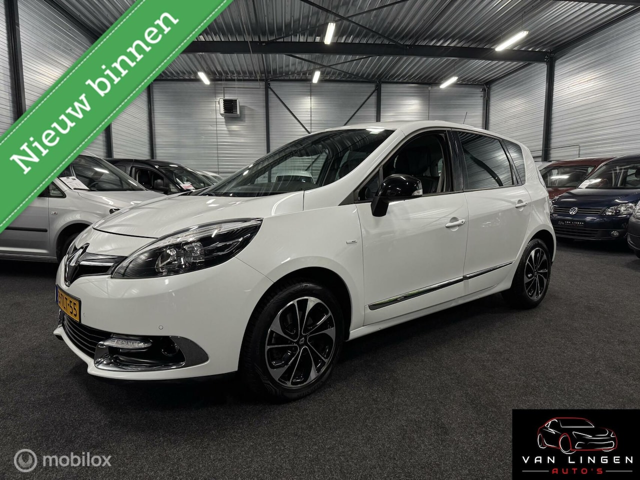 Renault Scénic - 1.2 TCe Bose Vol opties! Navi|Trekhaak|Cruise - AutoWereld.nl