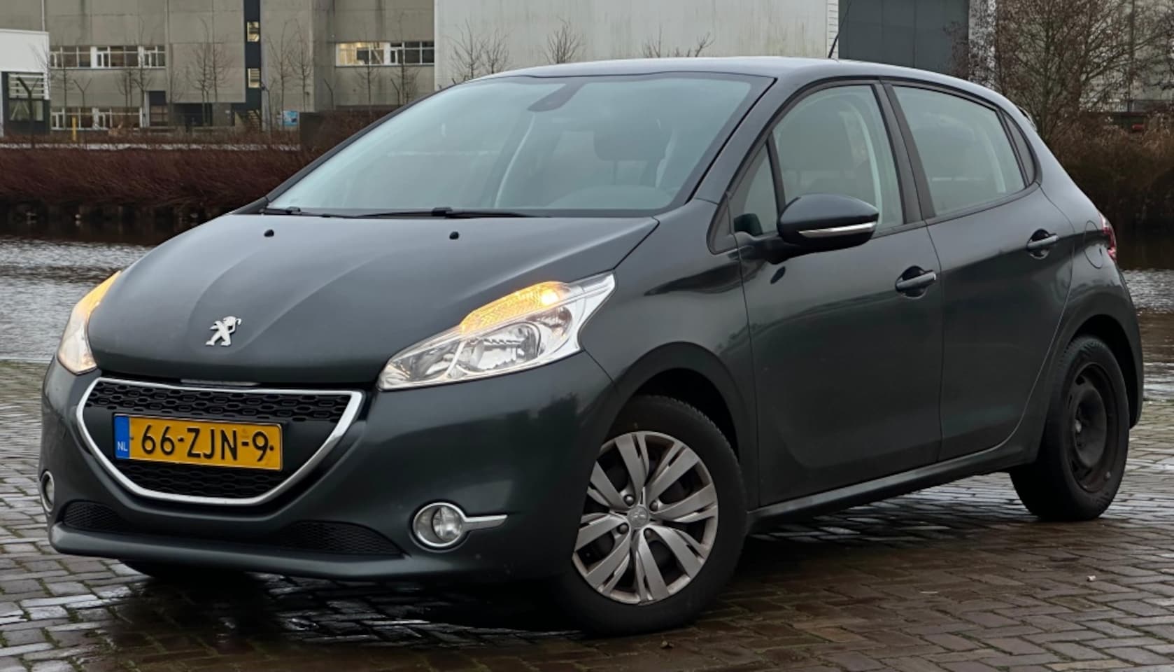 Peugeot 208 - 1.6 e-HDi Blue Lease 1.6 e-HDi Blue Lease - AutoWereld.nl