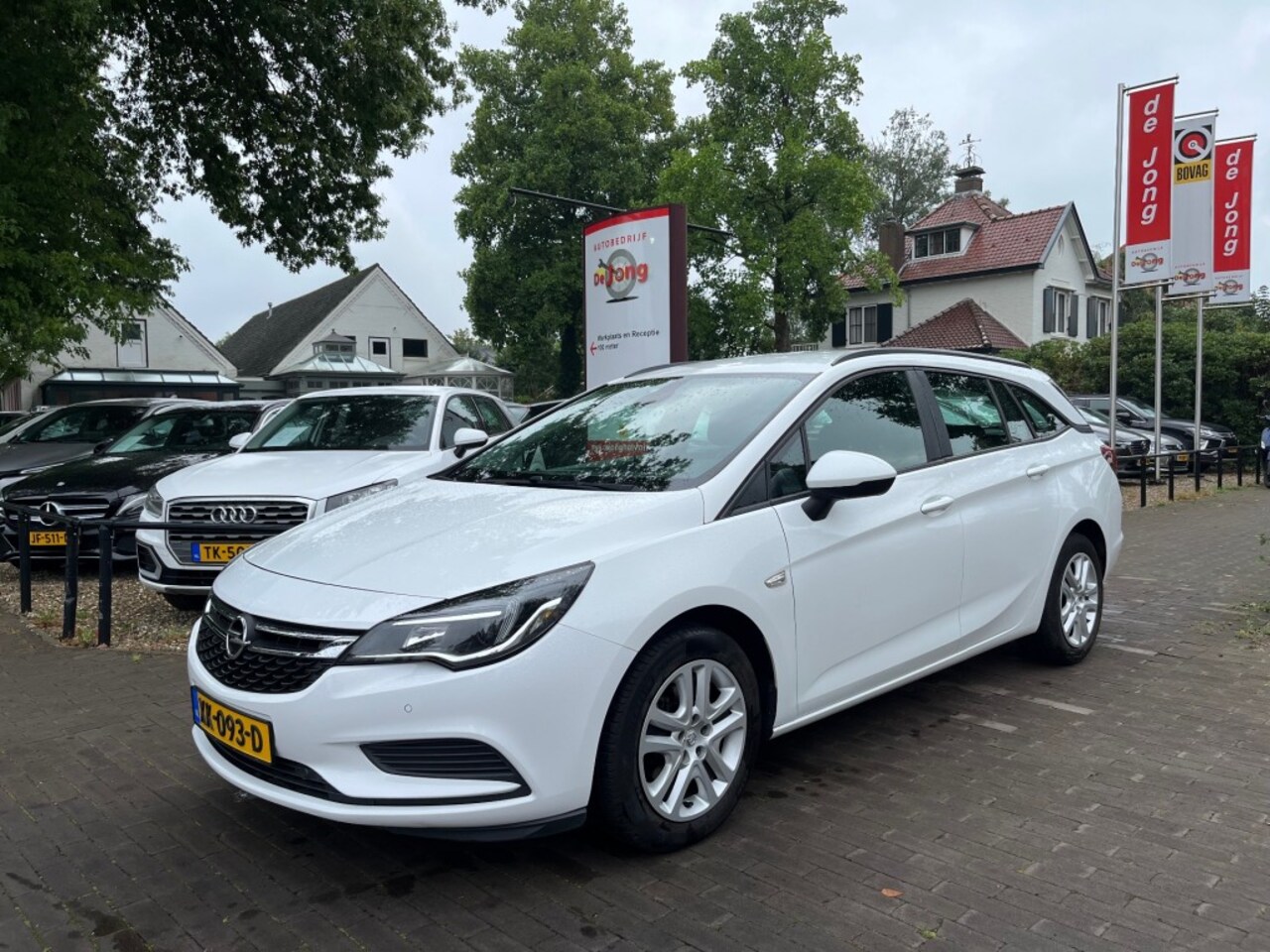 Opel Astra Sports Tourer - SPORTS TOURER 1.0 TURBO ONLINE EDITION / NAVI / CARPLAY - AutoWereld.nl