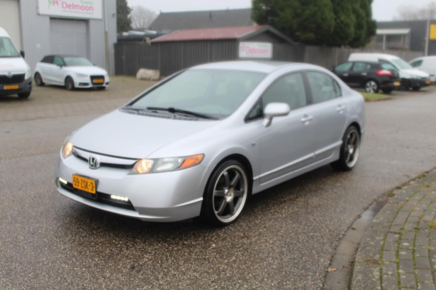 Honda Civic - 1.8 Comfort 1.8 COMFORT - AutoWereld.nl