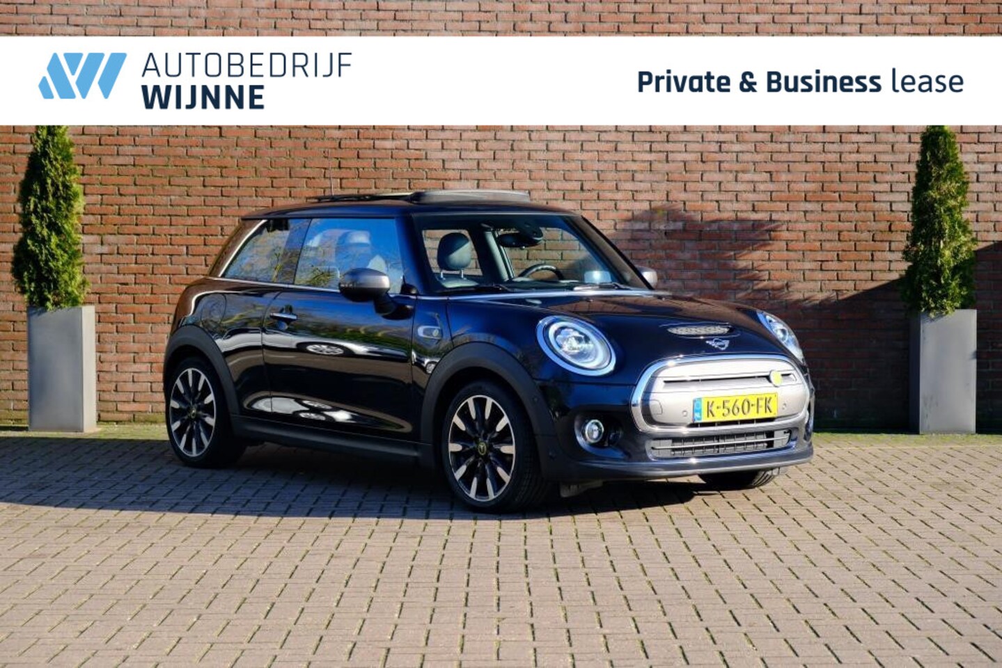 MINI Mini-Electric - Cooper S 184pk 32 kWh Yours | Navi | App Connect | Panoramadak | Keyless | Harman/Kardon | - AutoWereld.nl