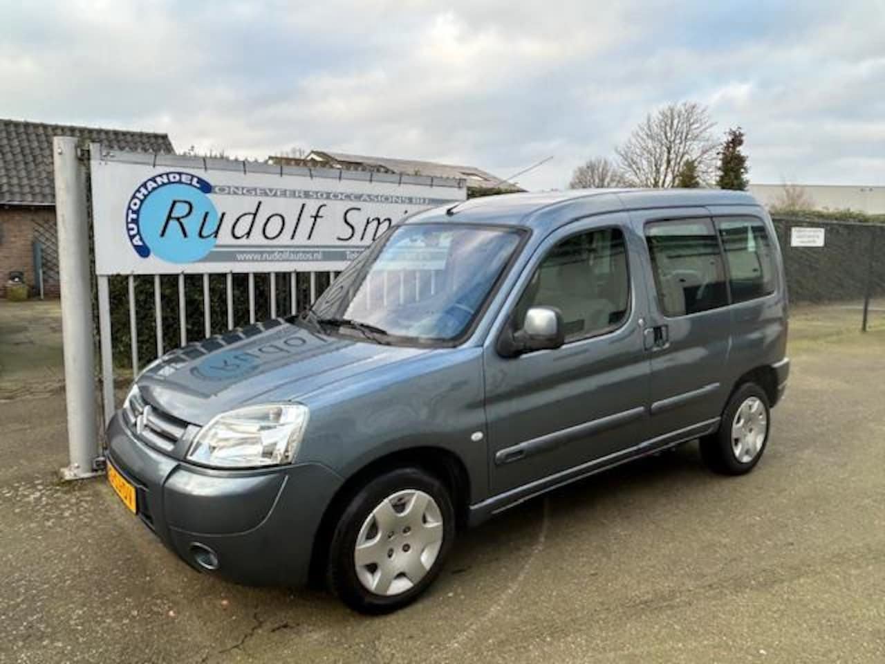 Citroën Berlingo - 1.6i Multispace *invalide vervoer* - AutoWereld.nl