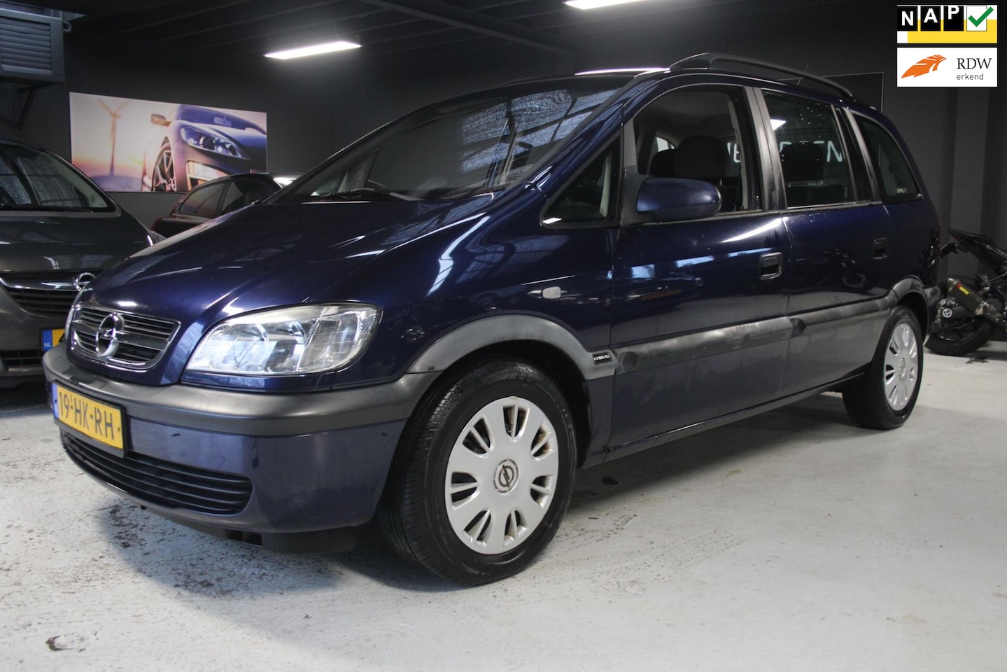 Opel Zafira - 1.6-16V Comfort 1.6-16V Comfort - AutoWereld.nl