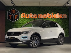 Volkswagen T-Roc - 1.5 TSI ACT Sport |PANO|VIRTUAL|CAMERA|SILVERWHITE|GARANTIE