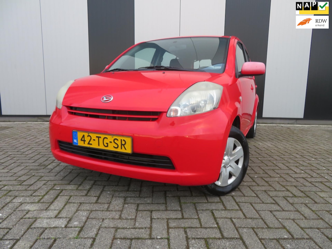 Daihatsu Sirion 2 - 1.0-12V Trend 1.0-12V Trend - AutoWereld.nl