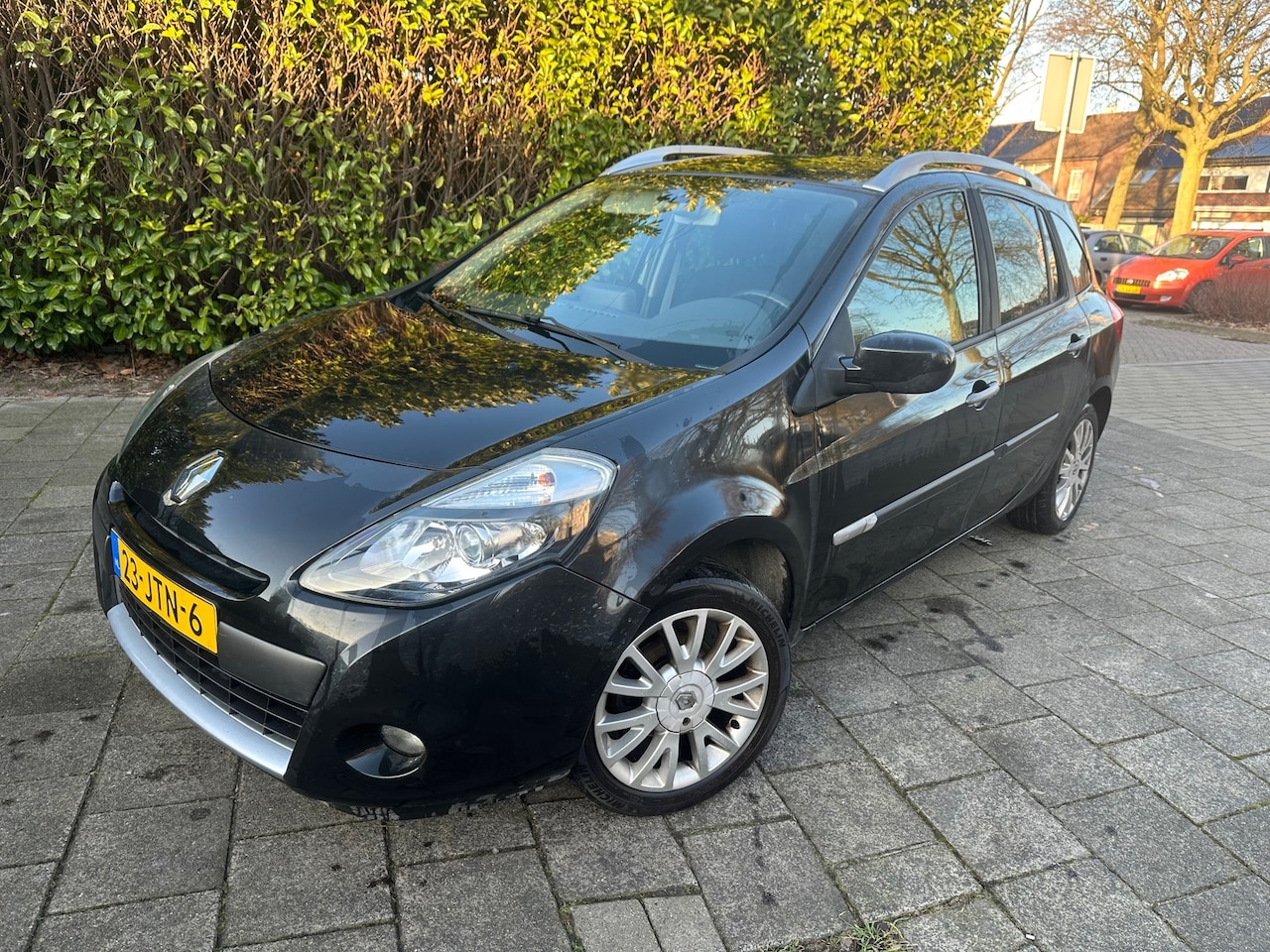 Renault Clio Estate - MET NAVIGATIE, AIRCO & APK! - AutoWereld.nl