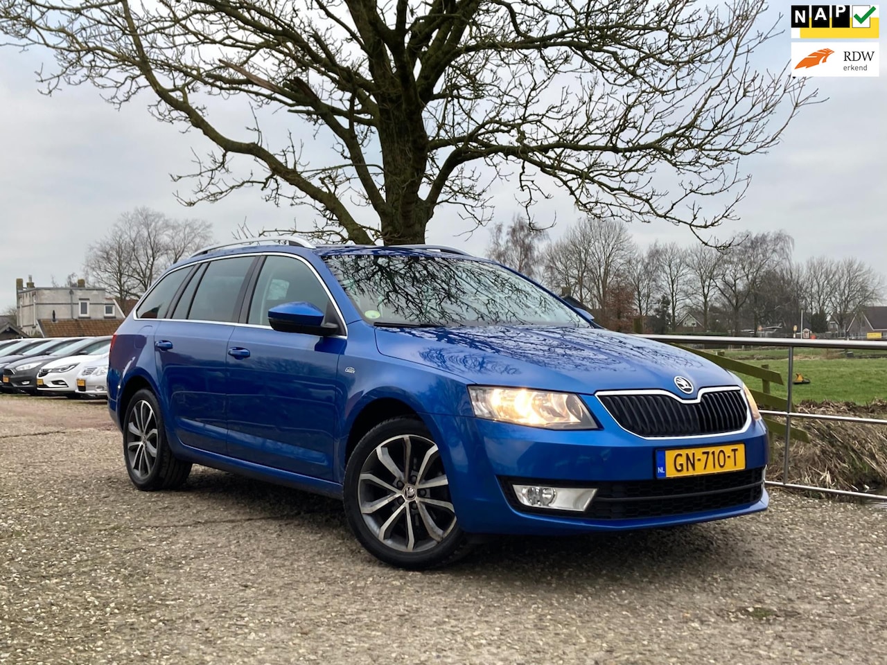 Skoda Octavia Combi - 1.6 TDI Greentech Ambition Businessline | Cruise + Clima + Navi nu € 4.975,-!!! - AutoWereld.nl