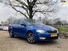 Skoda Octavia Combi - 1.6 TDI Greentech Ambition Businessline | Cruise + Clima + Navi nu € 4.975,