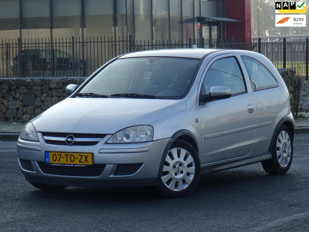 Opel Corsa - 1.3 CDTI Silverline NAP/AIRCO/ELEKRAM/PDC/APK - AutoWereld.nl