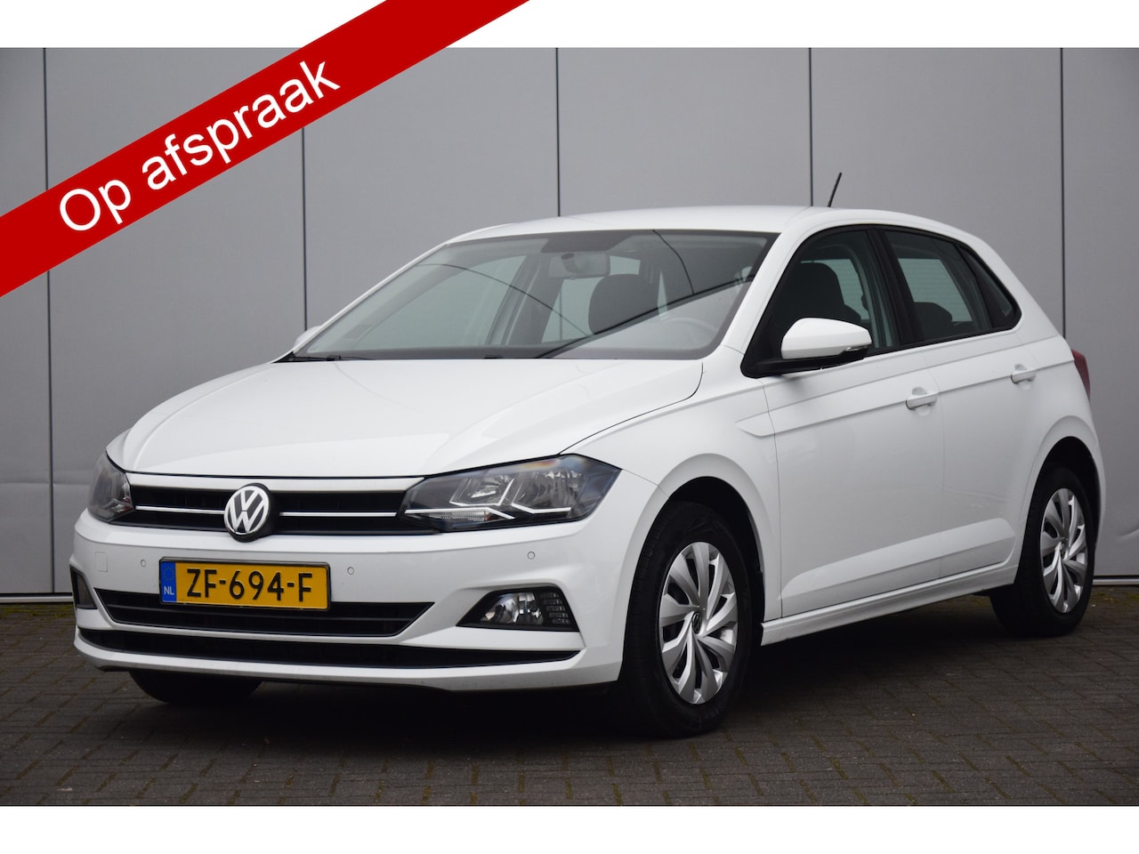 Volkswagen Polo - 1.0 TSI Comfortline Navi/Dab Pdc/Voor/Achter Airco Cruise - AutoWereld.nl