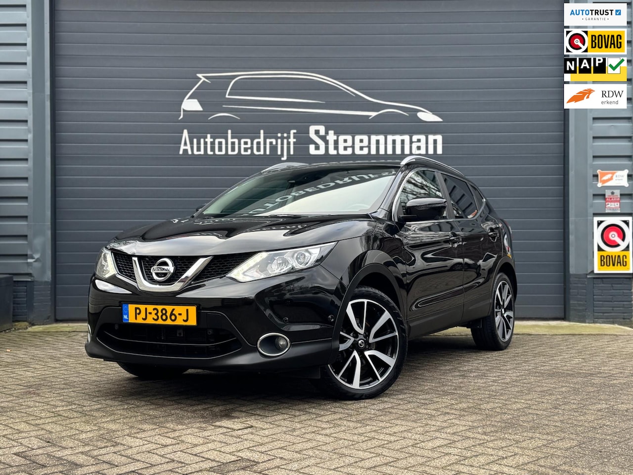 Nissan Qashqai - 1.2 Tekna | 360 Cam | Xenon | Trekhaak | Automaat - AutoWereld.nl