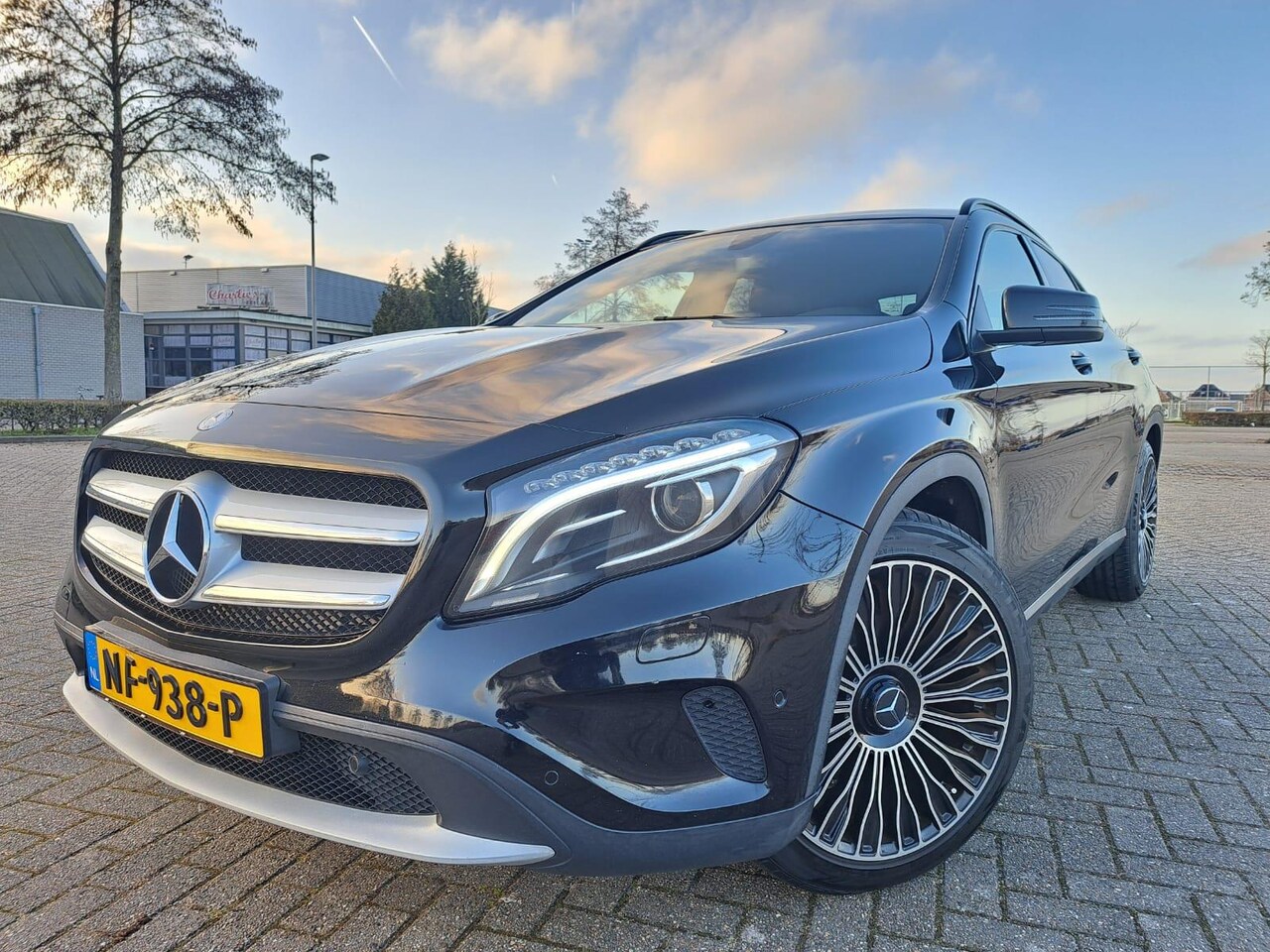 Mercedes-Benz GLA-Klasse - 180 d Lease Edition Ambition 180 d Lease Edition Ambition - AutoWereld.nl