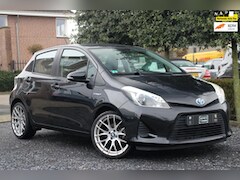 Toyota Yaris - 1.5 Full Hybrid Aspiration Aut. Camera Clima LED 18''