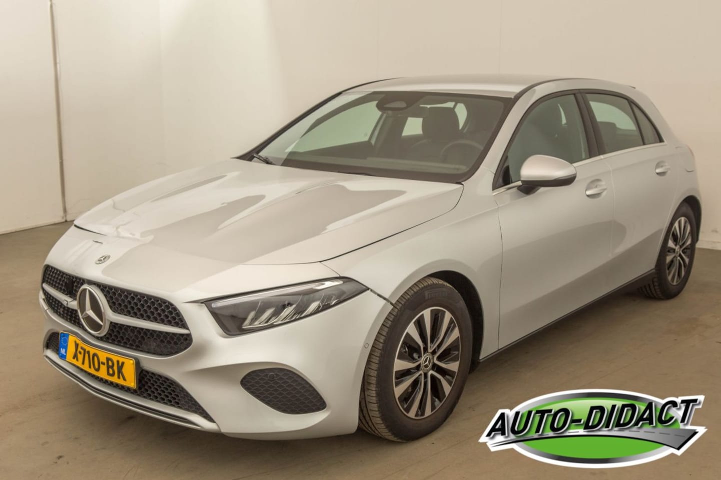 Mercedes-Benz A-klasse - A200 Business Line Automaat - AutoWereld.nl