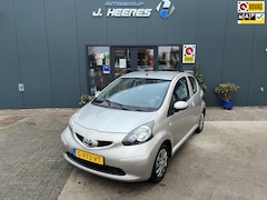 Toyota Aygo - 1.0-12V