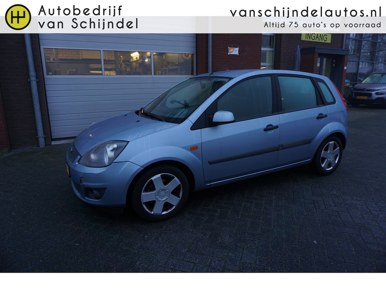 Ford Fiesta - 1.6-16V FUTURA AUTOMAAT 5 DEURS NIEUWE APK!! AIRCO RADIO CD LMV ELECTR.RAMEN-SPIEGELS - AutoWereld.nl