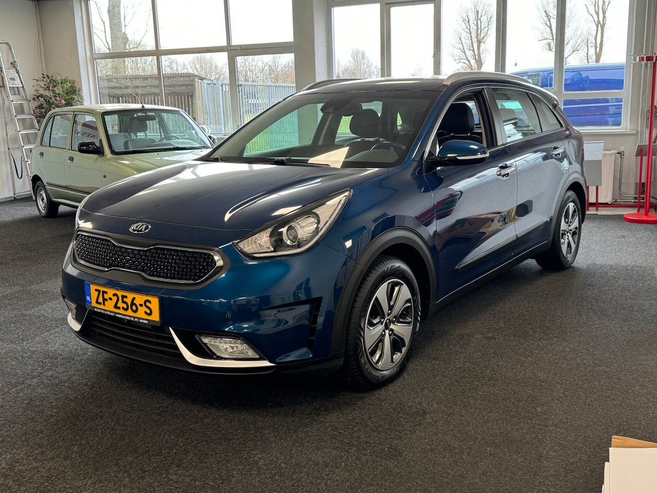 Kia Niro - 1.6 GDi Hybrid DynamicLine 1.6 GDi Hybrid DynamicLine - AutoWereld.nl