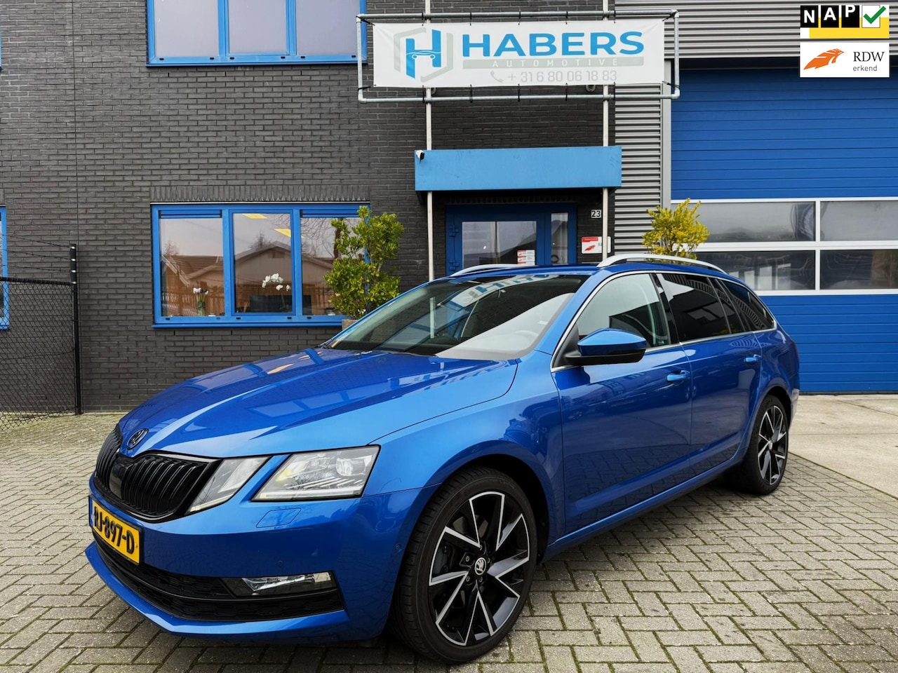 Skoda Octavia Combi - 1.8 TSI Greentech Style Business 179PK|Origineel NL|Carplay|DSG|Canton|Sfeerverlichting|Tr - AutoWereld.nl