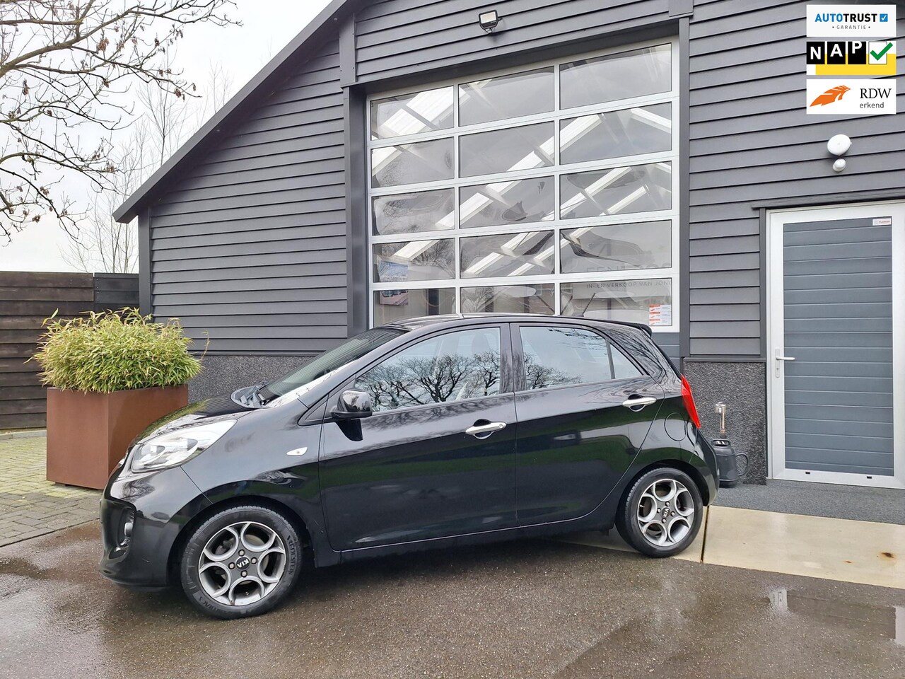 Kia Picanto - 1.0 CVVT Dynamic Line 1e Eig. Dealeronderhouden ! Luxe uitvoering ! - AutoWereld.nl