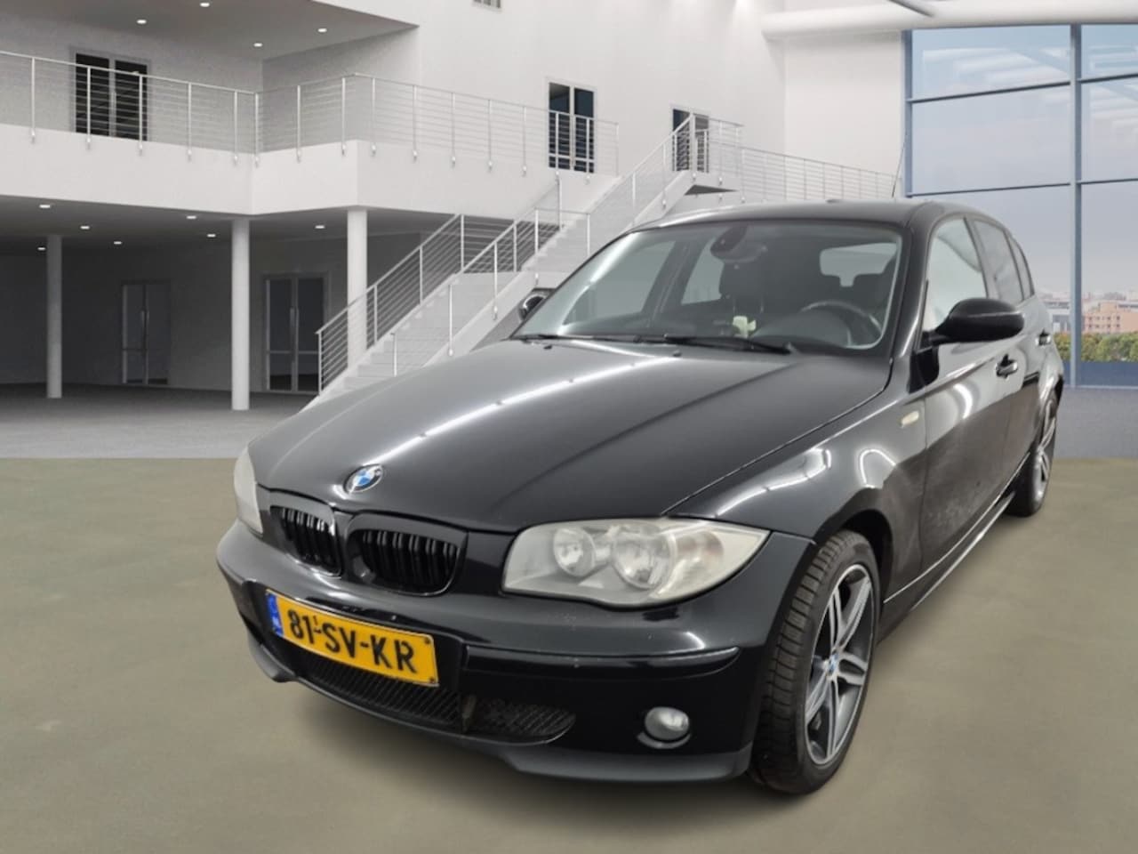 BMW 1-serie - 116i High Executive/ 6 BAK - AutoWereld.nl