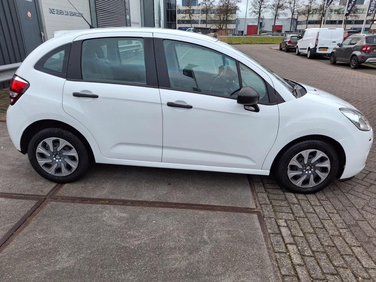 Citroën C3 - 1.0 PureTech Attraction 1.0 PureTech Attraction - AutoWereld.nl