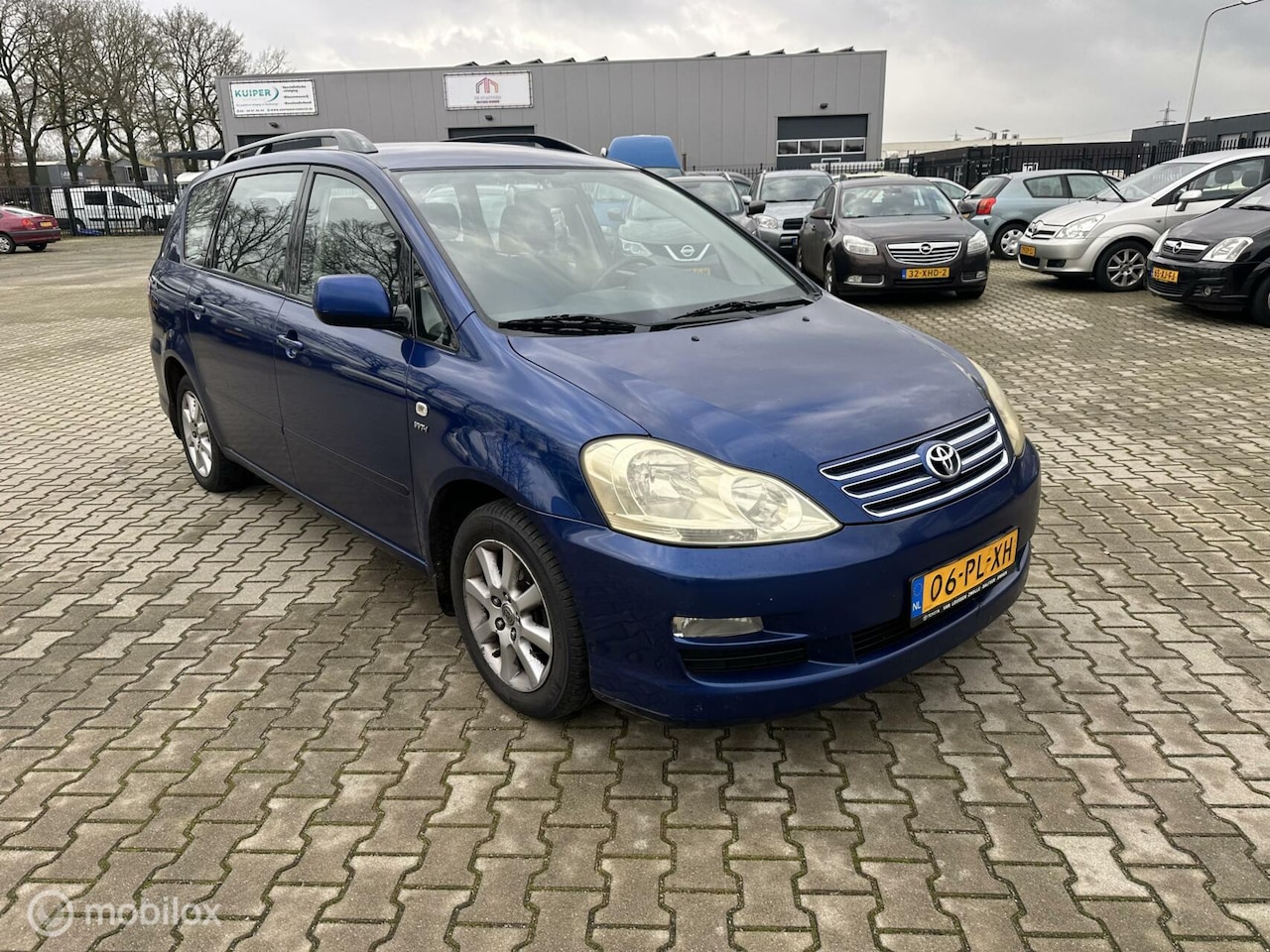 Toyota Avensis Verso - 2.0i Linea Sol 6p. 2.0i Linea Sol 6p. - AutoWereld.nl