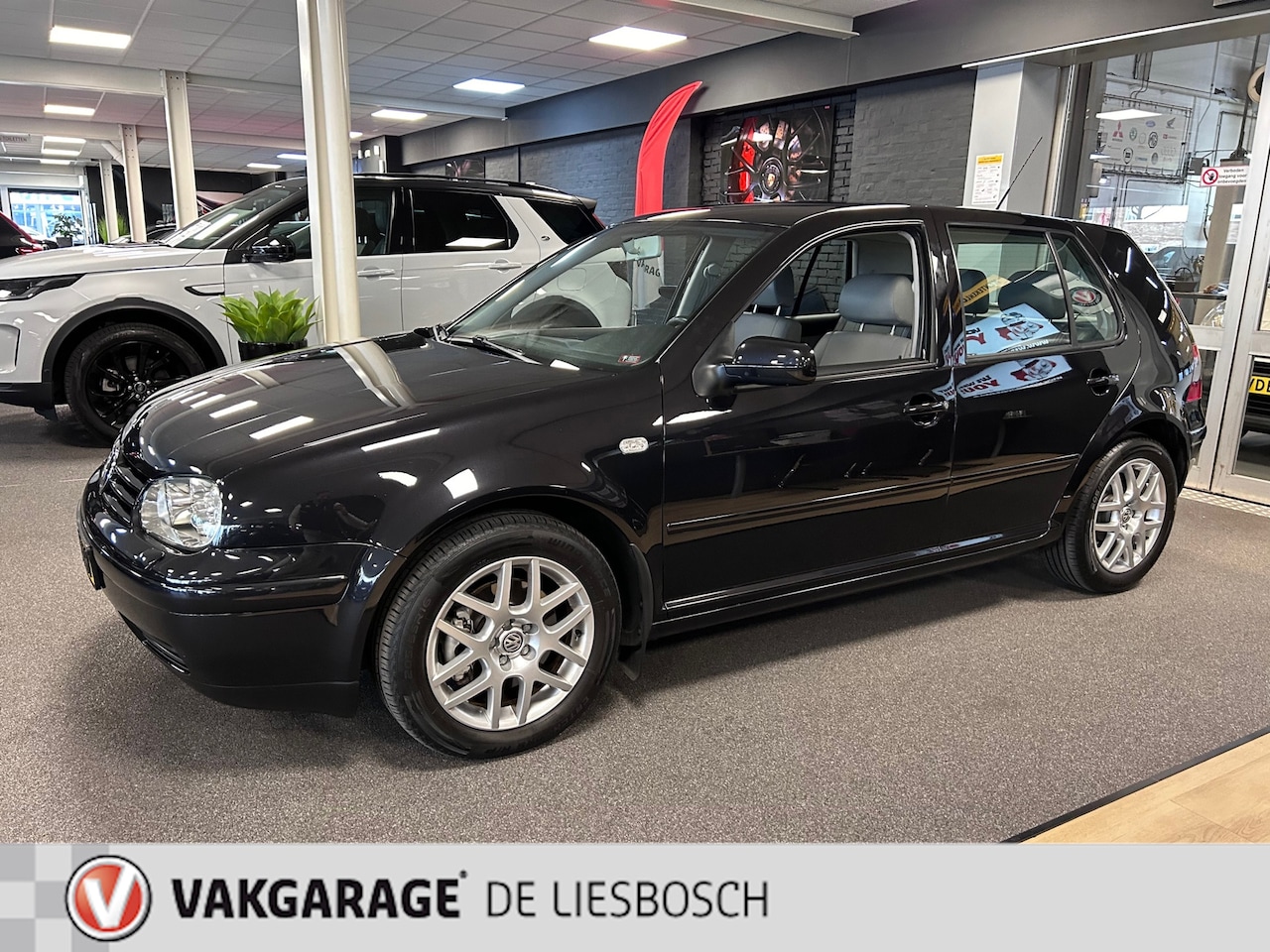 Volkswagen Golf - 1.8-20V Turbo Highline GTI /70000km! / Leder/ Airco / concours staat! - AutoWereld.nl