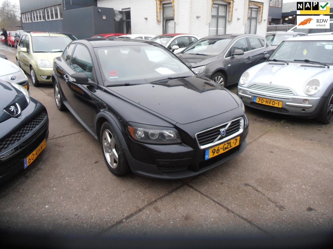 Volvo C30 - 1.6 Advantage st bekr airco elek pak nap apk - AutoWereld.nl